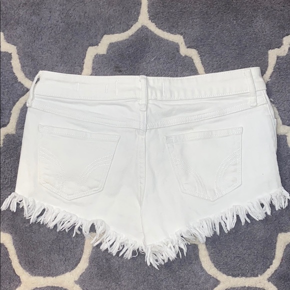 Hollister shorts - Picture 2 of 3